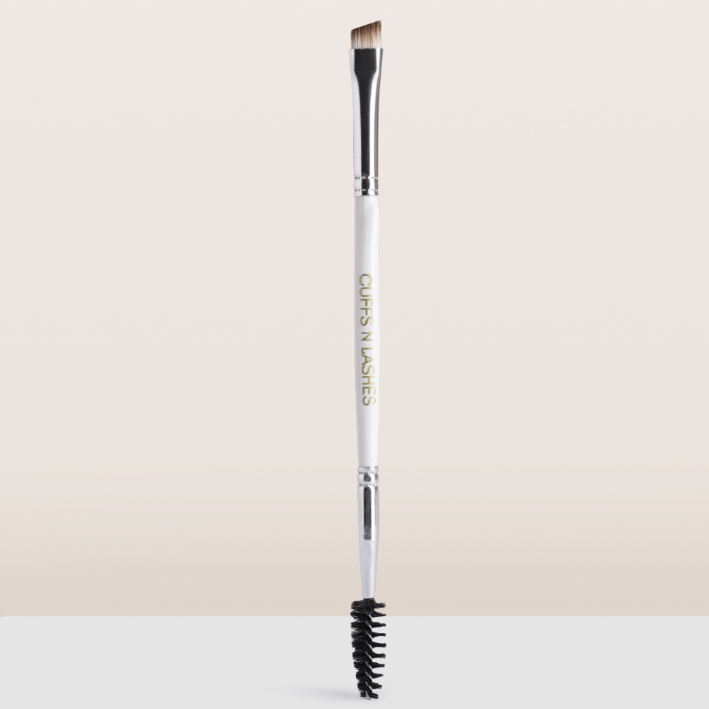 07 Dual Brush (Fine angled brow brush & Spoolie)