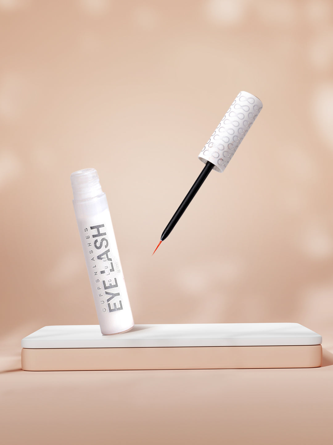 Cuffs N Lashes Eyelash Glue (9 ml)