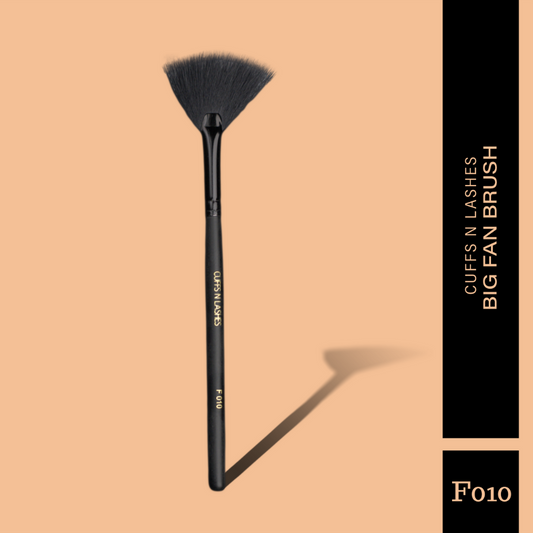 Cuffs N Lashes Makeup Brushes, F010 Big Fan Brush