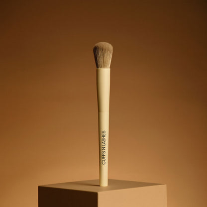 Cuffs n Lashes Pro Makeup Brush – Fluffy Blending Brush