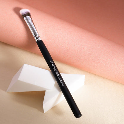 Cuffs N Lashes X Shystyles Makeup Brush - CS 06 Flat Blending Brush