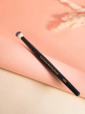 Cuffsnlashes Makeup Brushes E005 Blending Brush