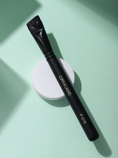 Cuffs N Lashes Makeup Brushes, F018 - Small Contour Brush