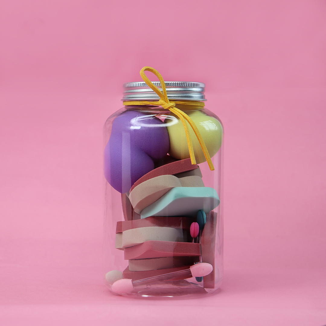 Cuffs N Lashes Multi Makeup Blender/Sponge With Bottle Jar